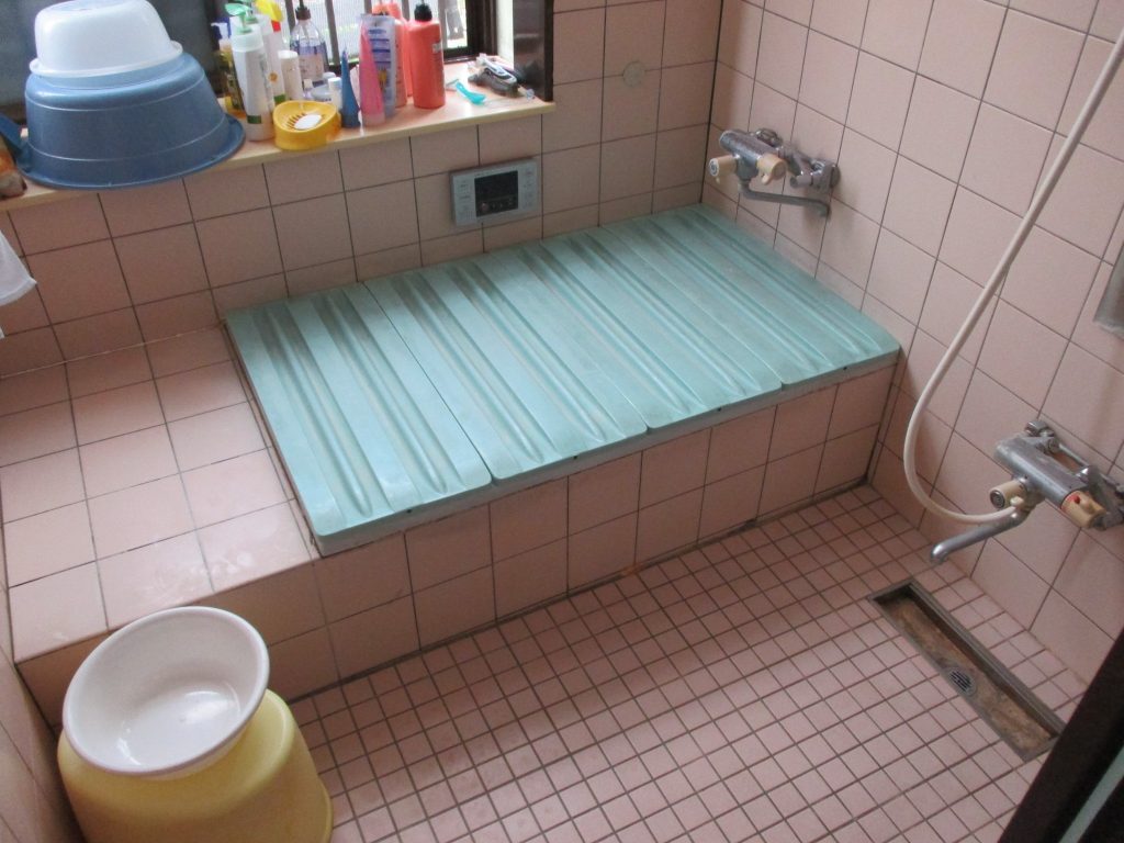 【熊谷市S様】足も伸ばせてゆったりサイズ　浴室リフォーム