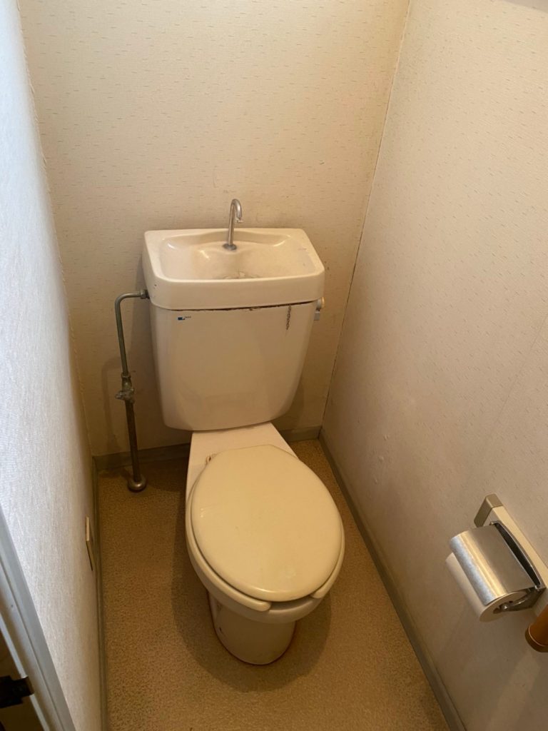 【熊谷市Y様】デザインを一新　『玄関リシェント・トイレ工事』