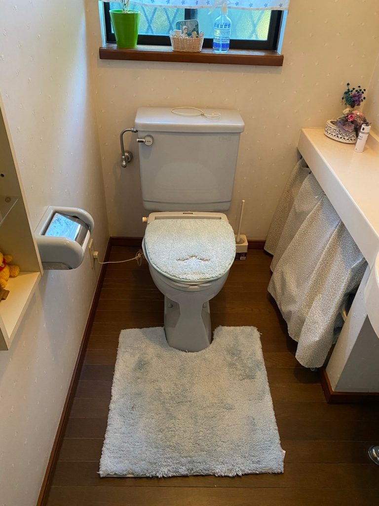 【熊谷市T様】清掃性や便利性も向上します　『トイレ・洗面リフォーム工事』