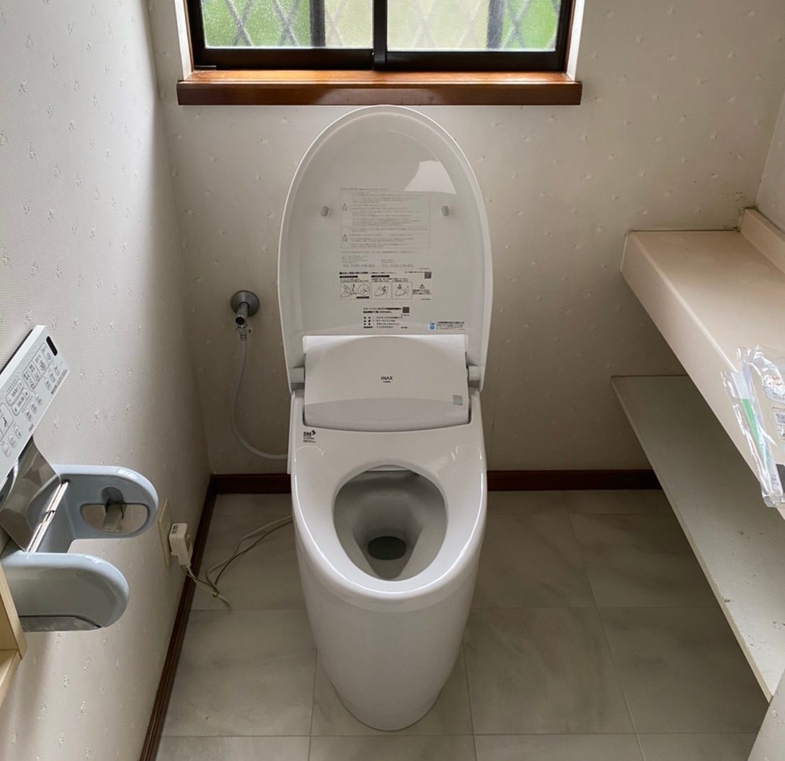 【熊谷市T様】清掃性や便利性も向上します　『トイレ・洗面リフォーム工事』