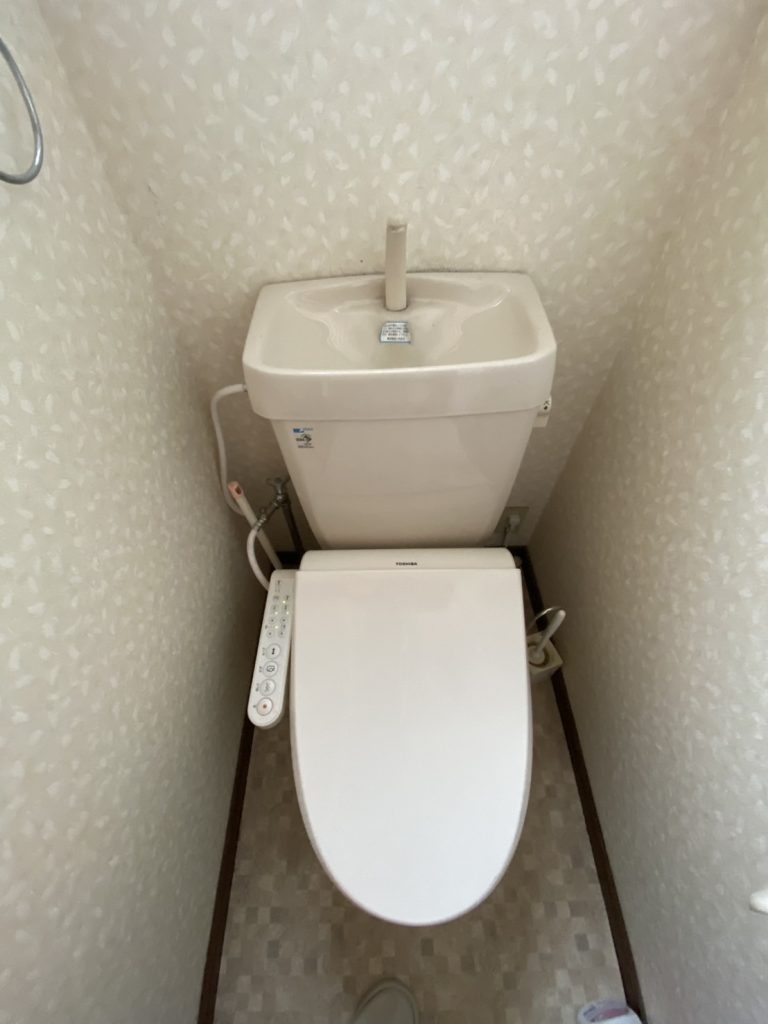 【埼玉県熊谷市 K様邸】LIXIL「Jフィット」で叶える！収納も使いやすさも満足のトイレリフォーム
