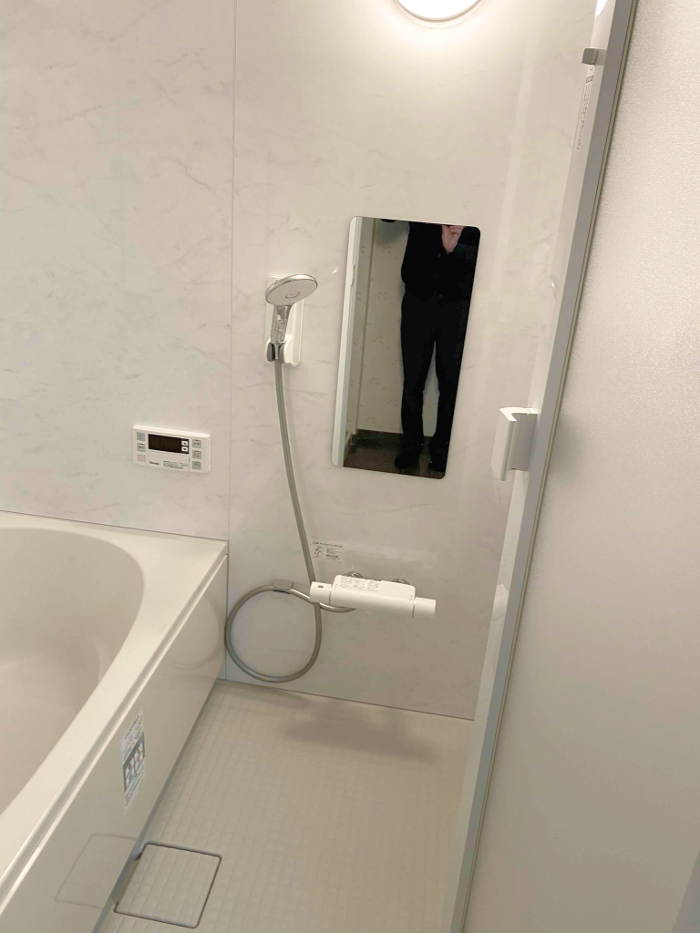 【埼玉県熊谷市】LIXIL「リノビオV」1216サイズでマンションのお風呂を快適空間に｜浴室リフォーム施工事例