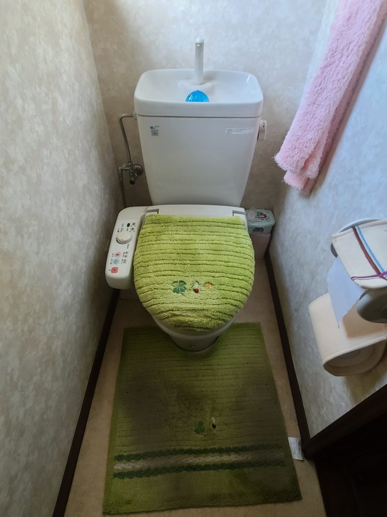 【羽生市】トイレリフォーム｜LIXIL「サティスS」と「キャパシア」ですっきり快適なトイレ空間に
