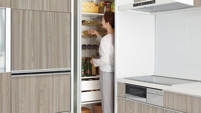 LIXILキッチン収納 コーナークローゼット