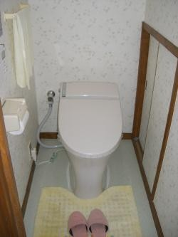 【熊谷市】トイレリフォーム｜LIXILサティスですっきり快適なトイレ空間へ